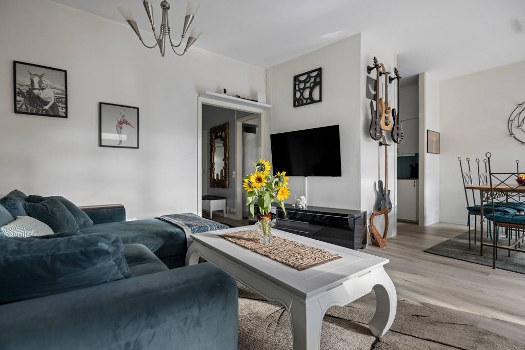 3 rum Lägenhet på Gimmerstavägen 6 Örby slott - Älvsjö Stockholms kommun - bild 8