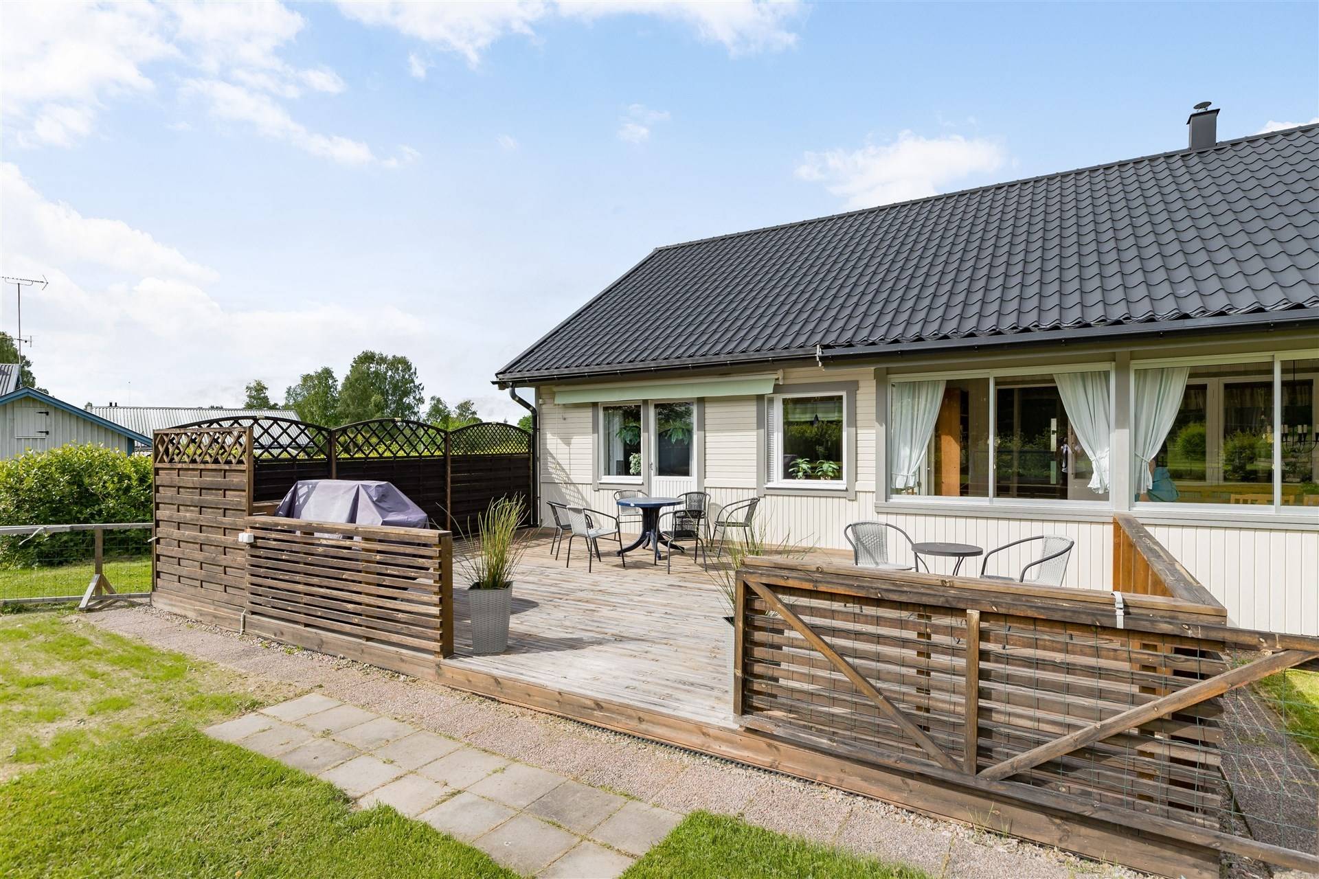 7 rum Villa på Åkervägen 4 Kyrkbyn-Bjuråker Hudiksvalls kommun - bild 3