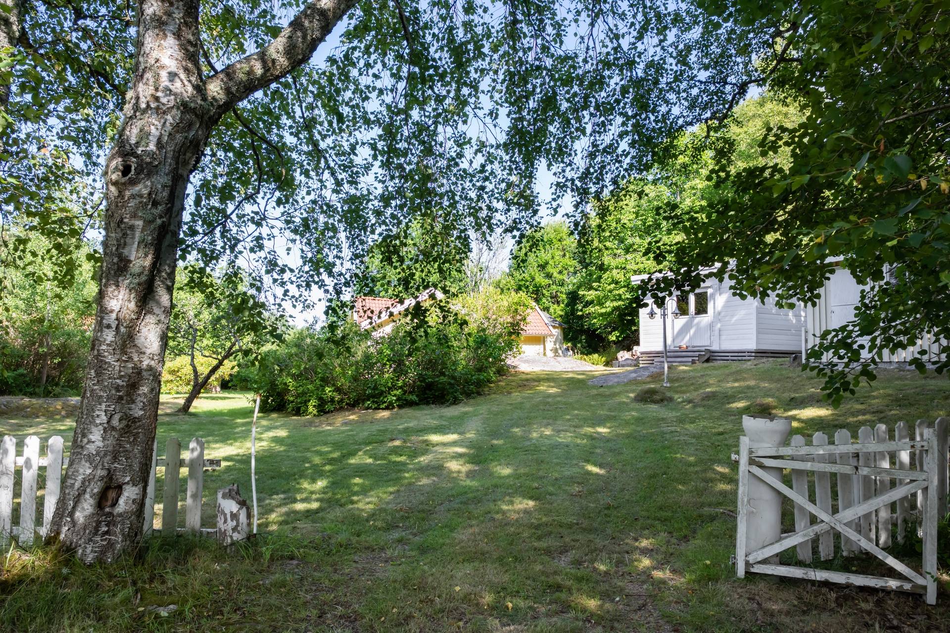 2 rum fritidsboende på Rörvik östergård Linneebacken 1 Amhult, Sotenäs kommun - bild 3