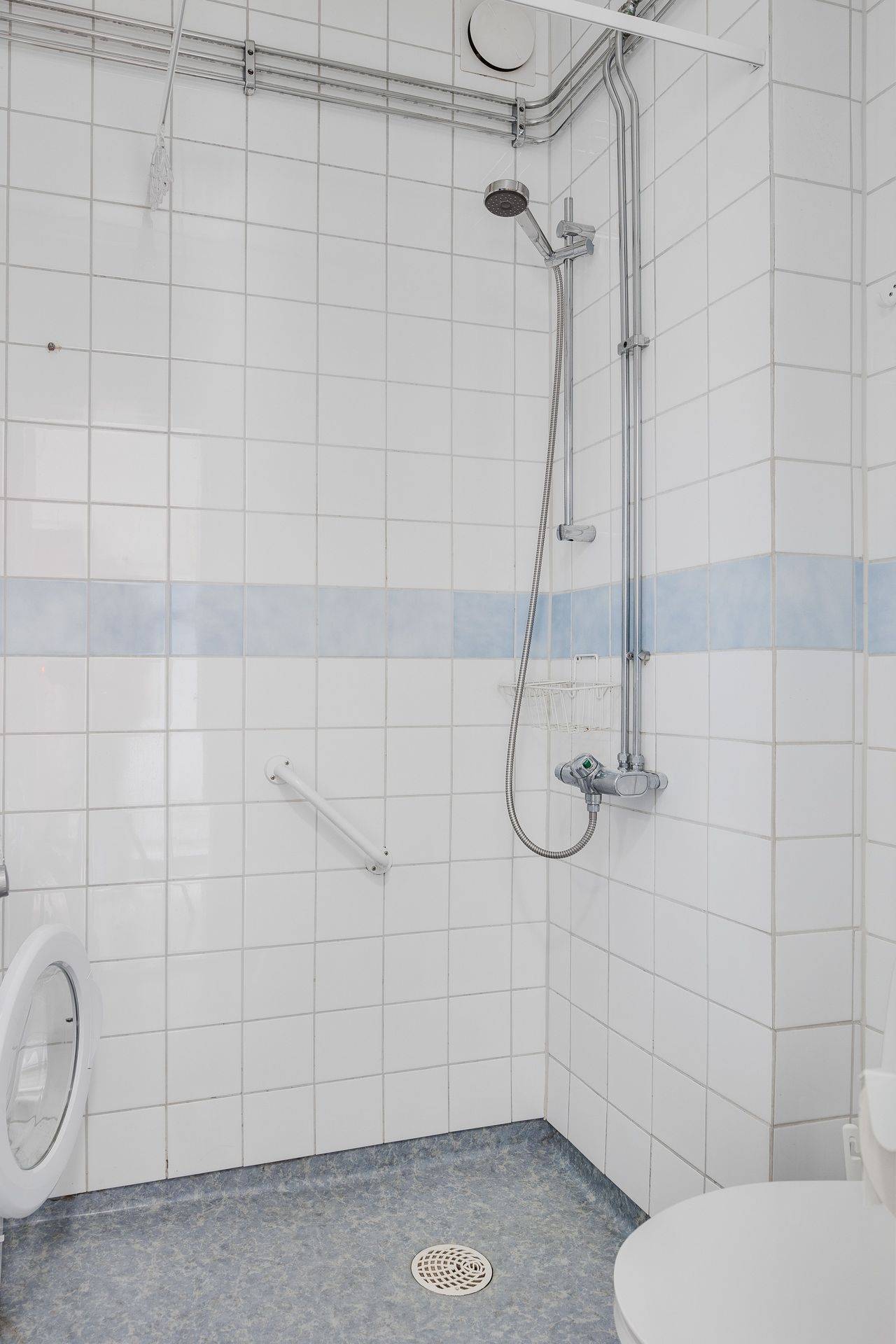 1 rum Lägenhet på Majorsallén 23D Gamla staden Lidköpings kommun - bild 12