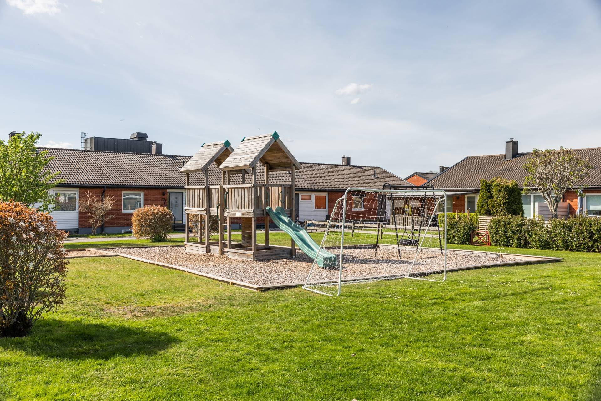 4 rum Radhus på Nyponvägen 20 Rörstorp Värnamo kommun - bild 45