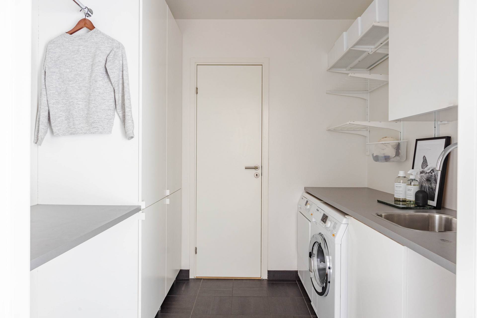 7 rum Villa på Ålesundsgatan 10 Lillhamra Västerås kommun - bild 73