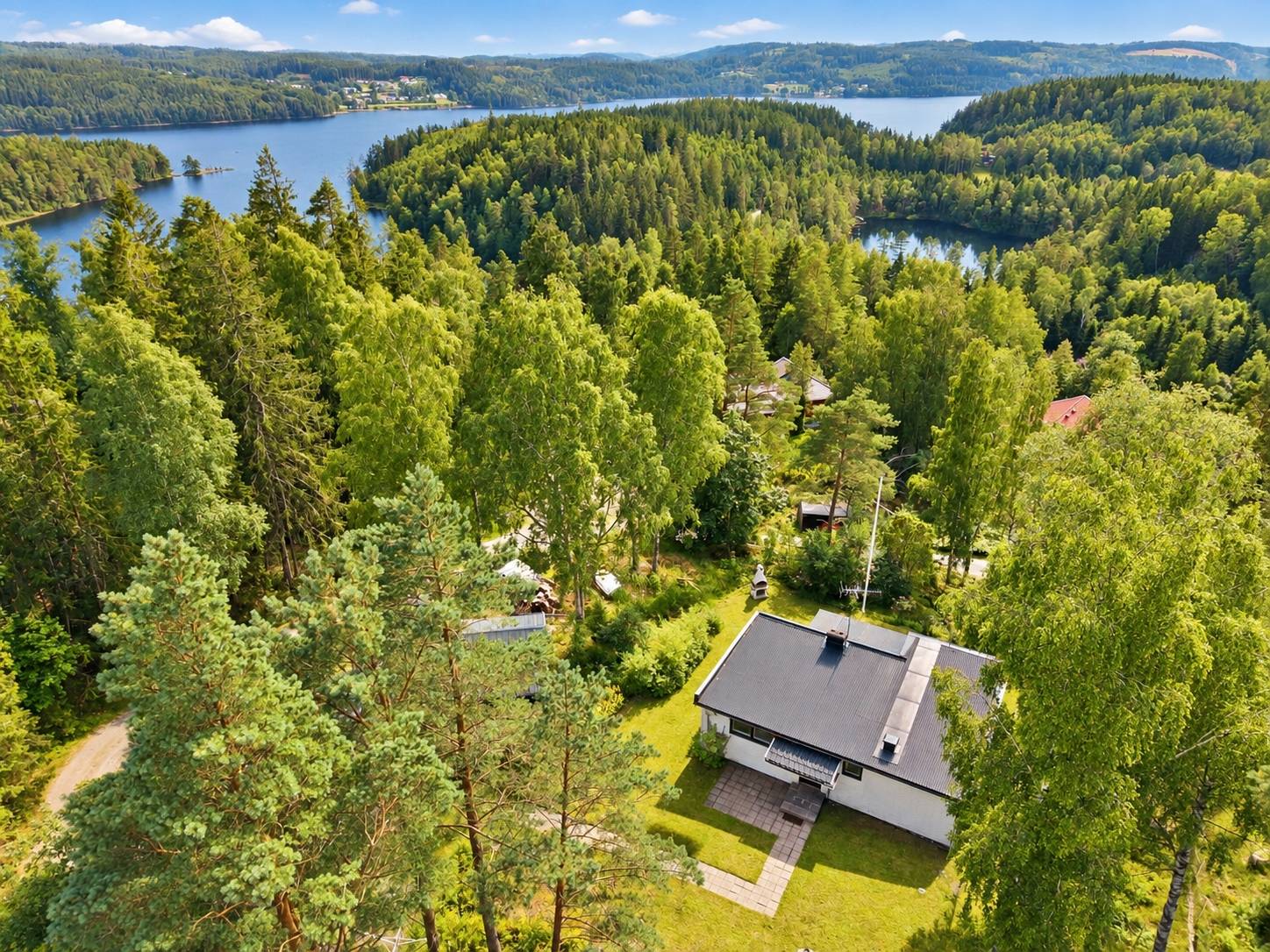 3 rum villa på Vikaliden 524 Hällingsjö, Härryda kommun - bild 1