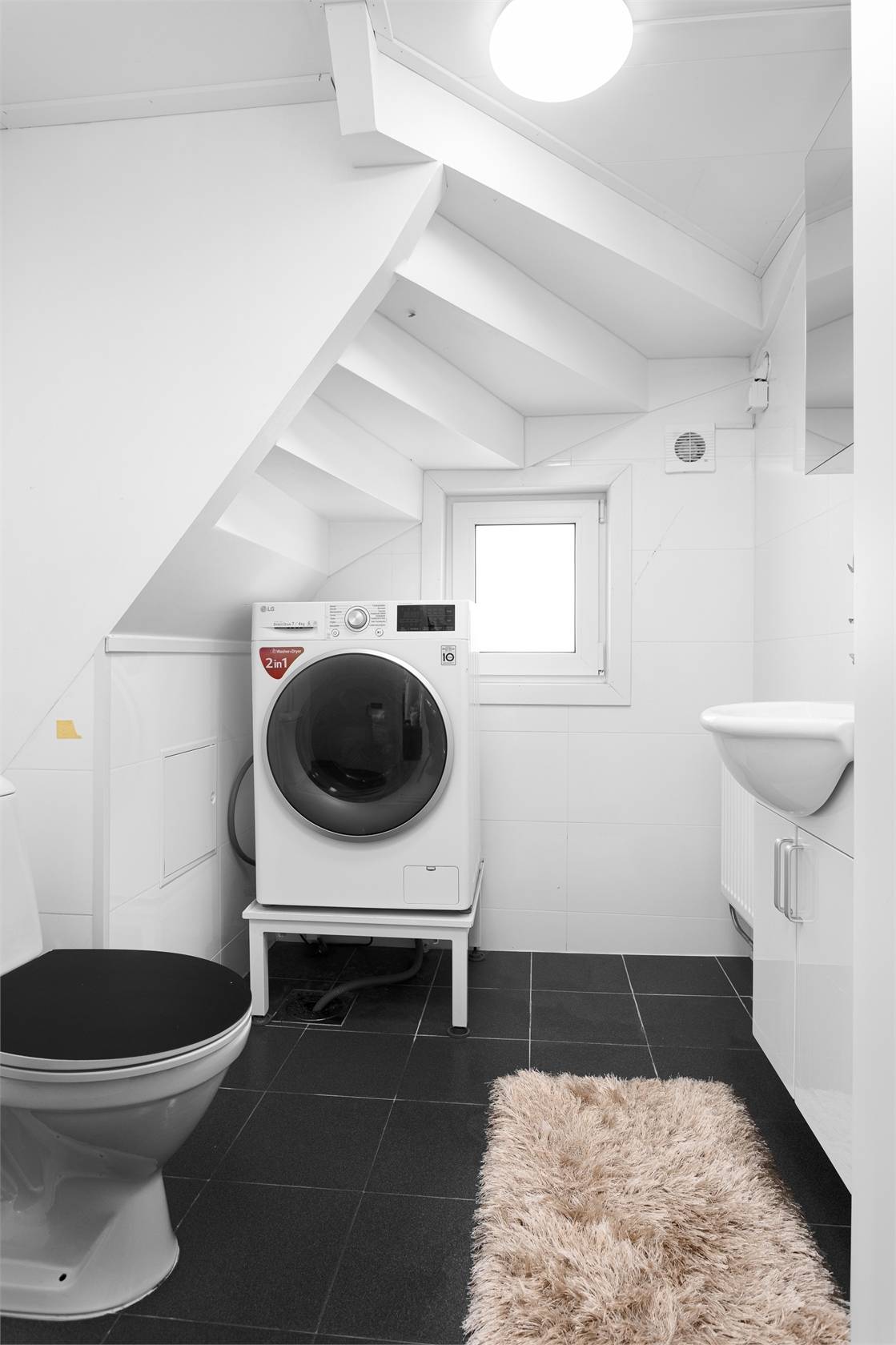 5 rum Villa på Bergslagsvägen 6 Köpings kommun - bild 19