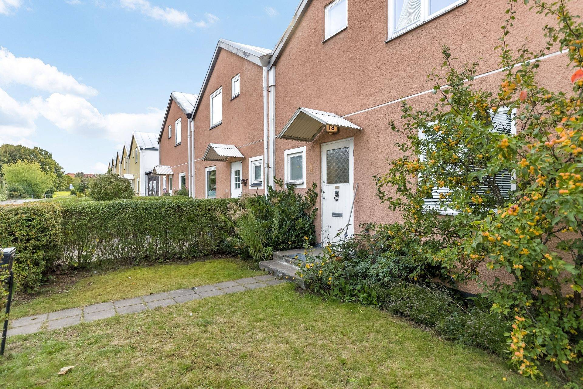5 rum Radhus på Ydregatan 18 Gottfridsberg Linköpings kommun - bild 2