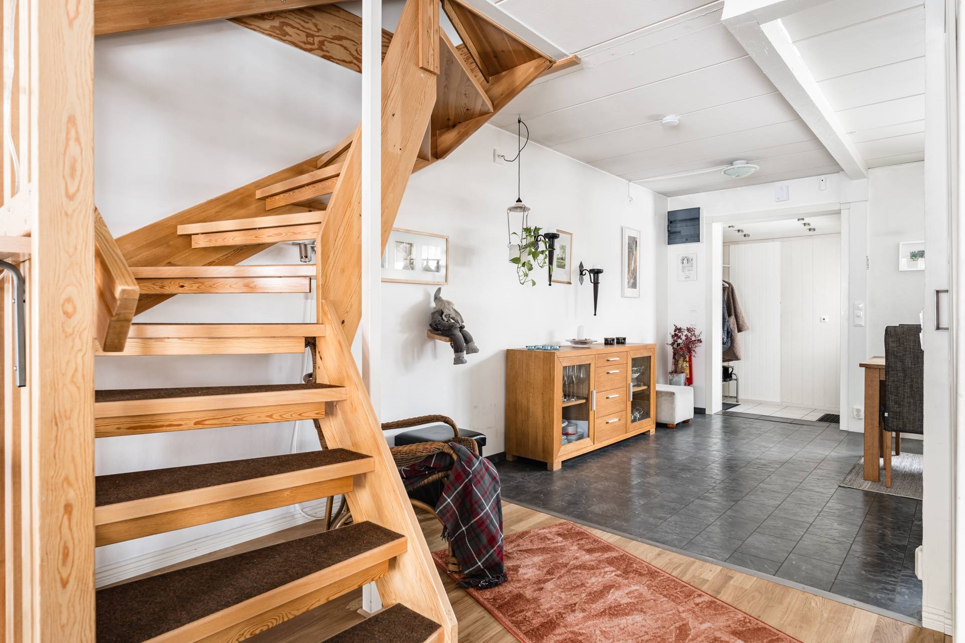 3 rum Radhus på Rapsodivägen 13 Skogås - Drevviksstrand Huddinge kommun - bild 25