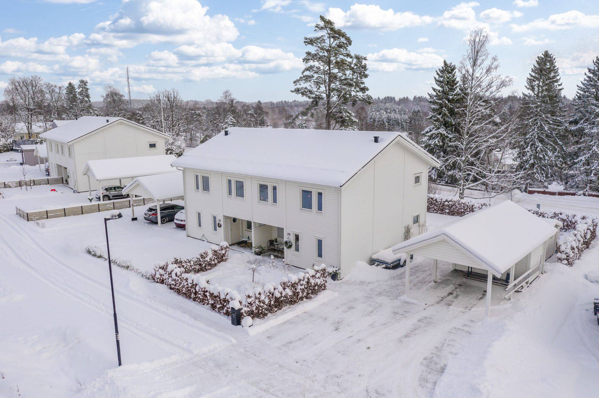 5 rum Parhus på Hagmarksvägen 20 Lindholmen Vallentuna kommun - bild 2