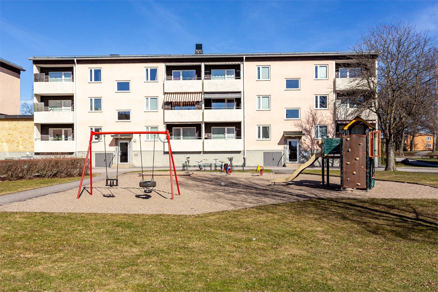 3 rum Lägenhet på Ågärdsgatan 2A Köpings kommun - bild 16
