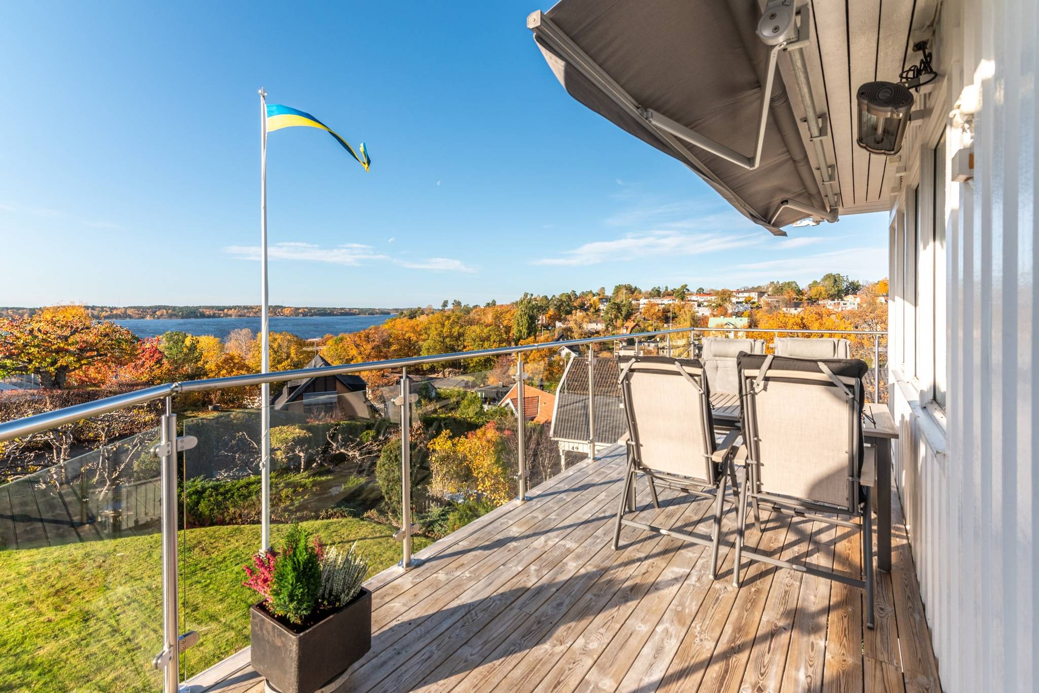 6 rum Villa på Valfrid Brodds väg 51 Hässelby Södra Villastad Stockholms kommun - bild 24
