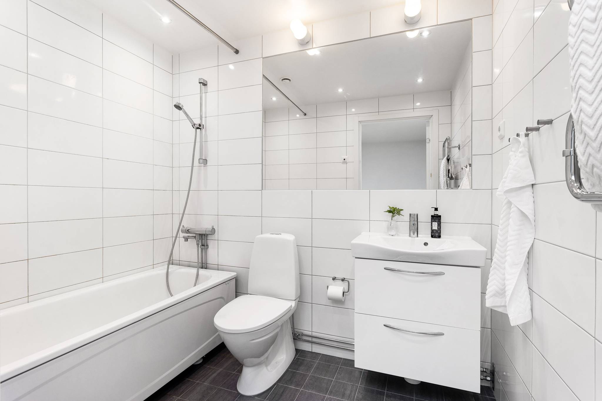 5 rum Radhus på Askängsbacken 40 Bromma / Mariehäll Stockholms kommun - bild 23