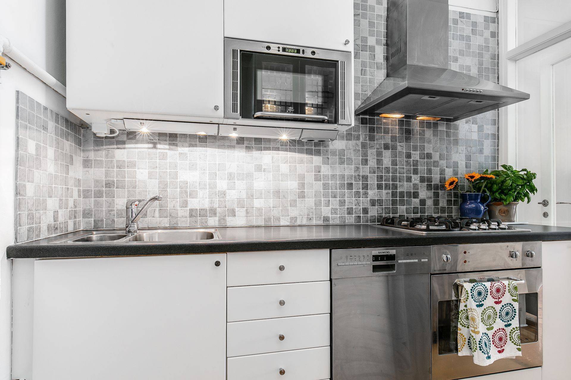 2 rum Lägenhet på Ernst Ahlgrens Väg 10, 1,5 tr Kungsholmen - Fredhäll Stockholms kommun - bild 11