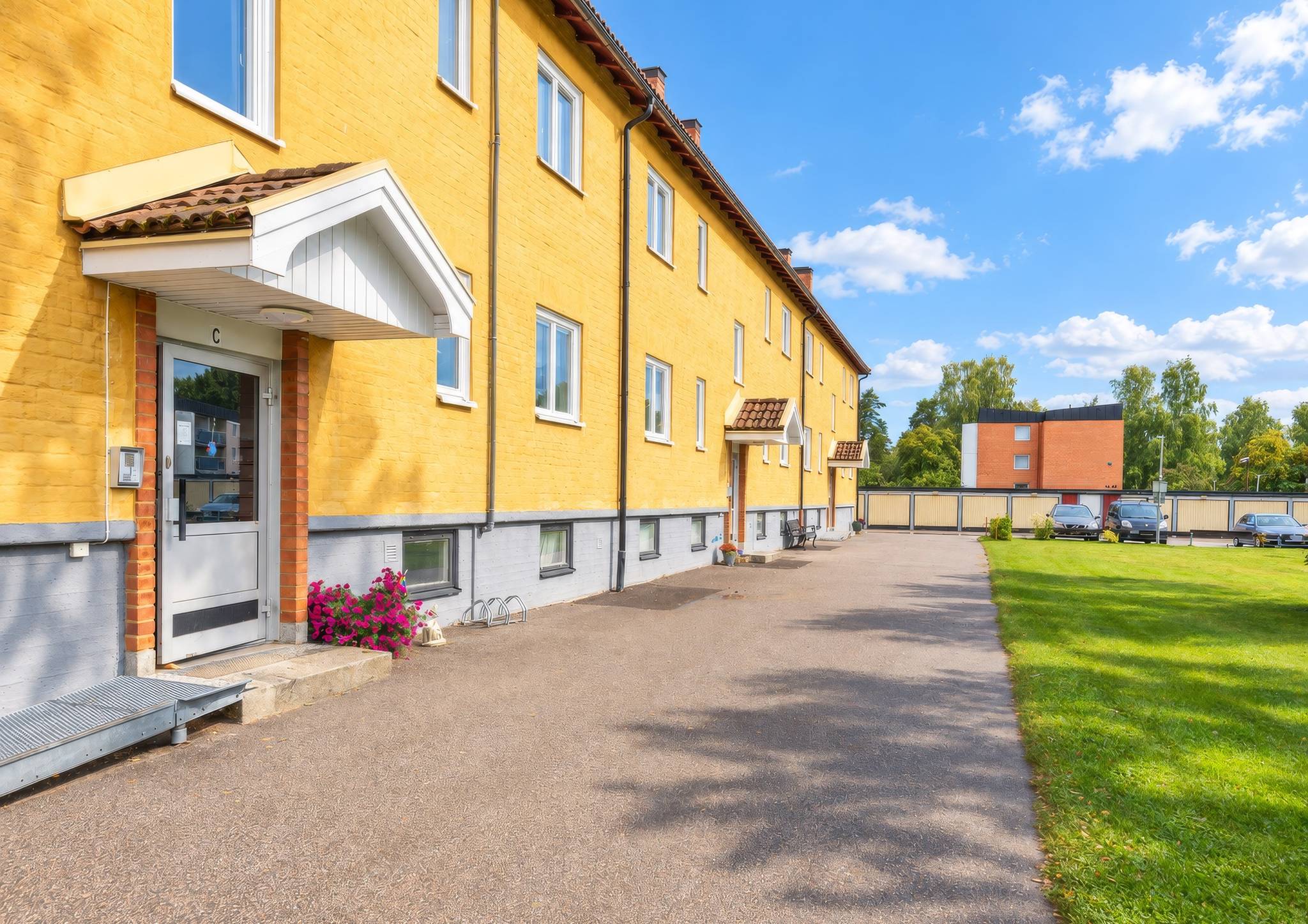 2 rum Lägenhet på Barrsätragatan 52C Centralt Sandvikens kommun - bild 1