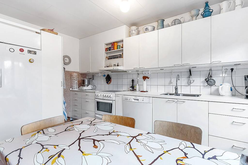 6 rum Parhus på Krokusvägen 3 Lindholmen Vallentuna kommun - bild 12