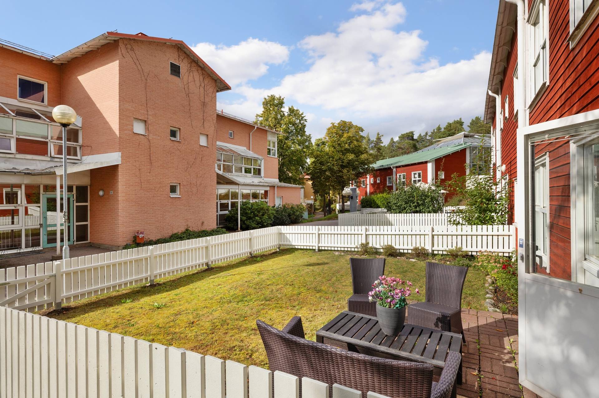 2 rum Lägenhet på Blommelundsvägen 19 Carlslund Upplands Väsby kommun - bild 16