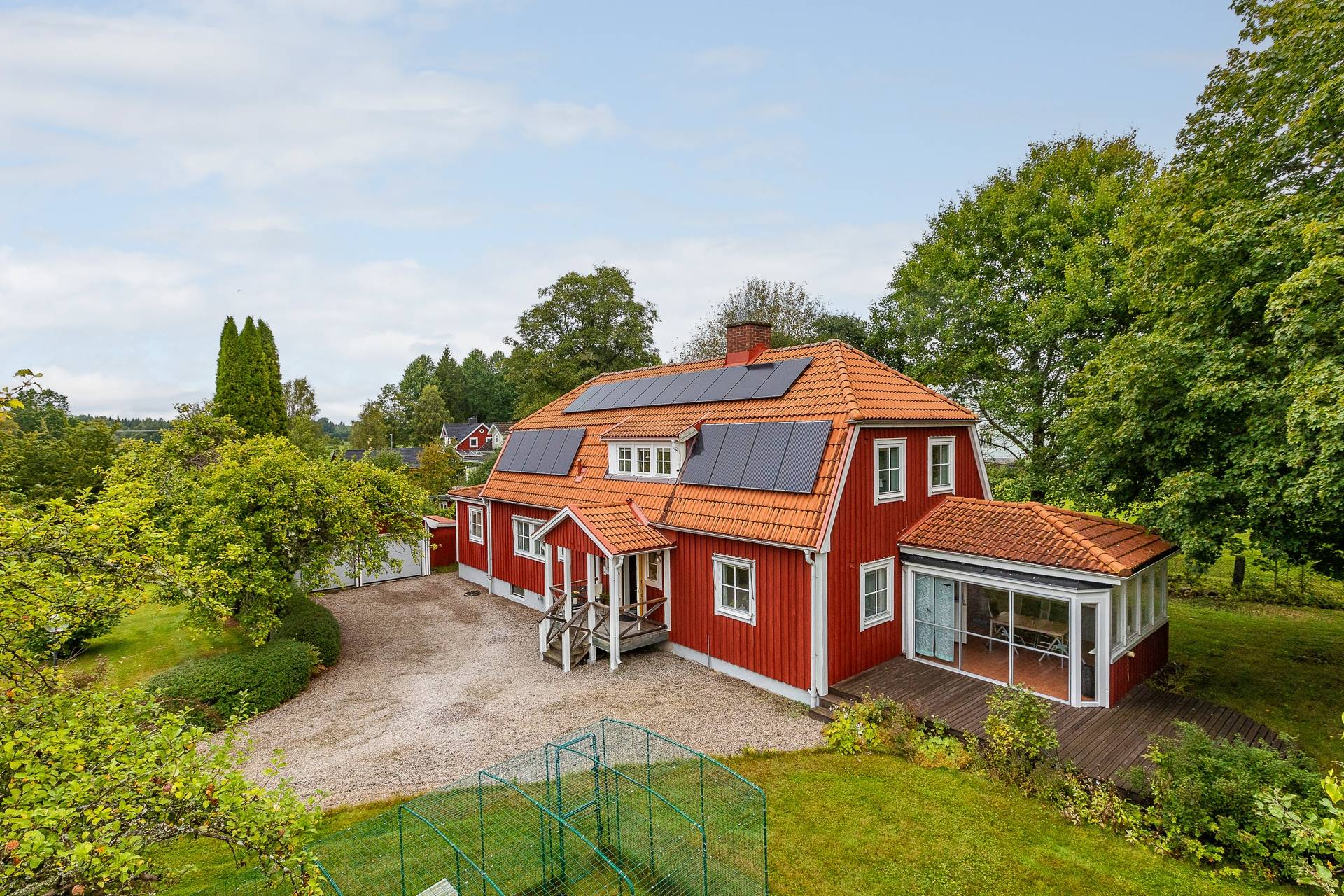 8 rum Villa på Holländerivägen 12 Gemla Växjö kommun - bild 2