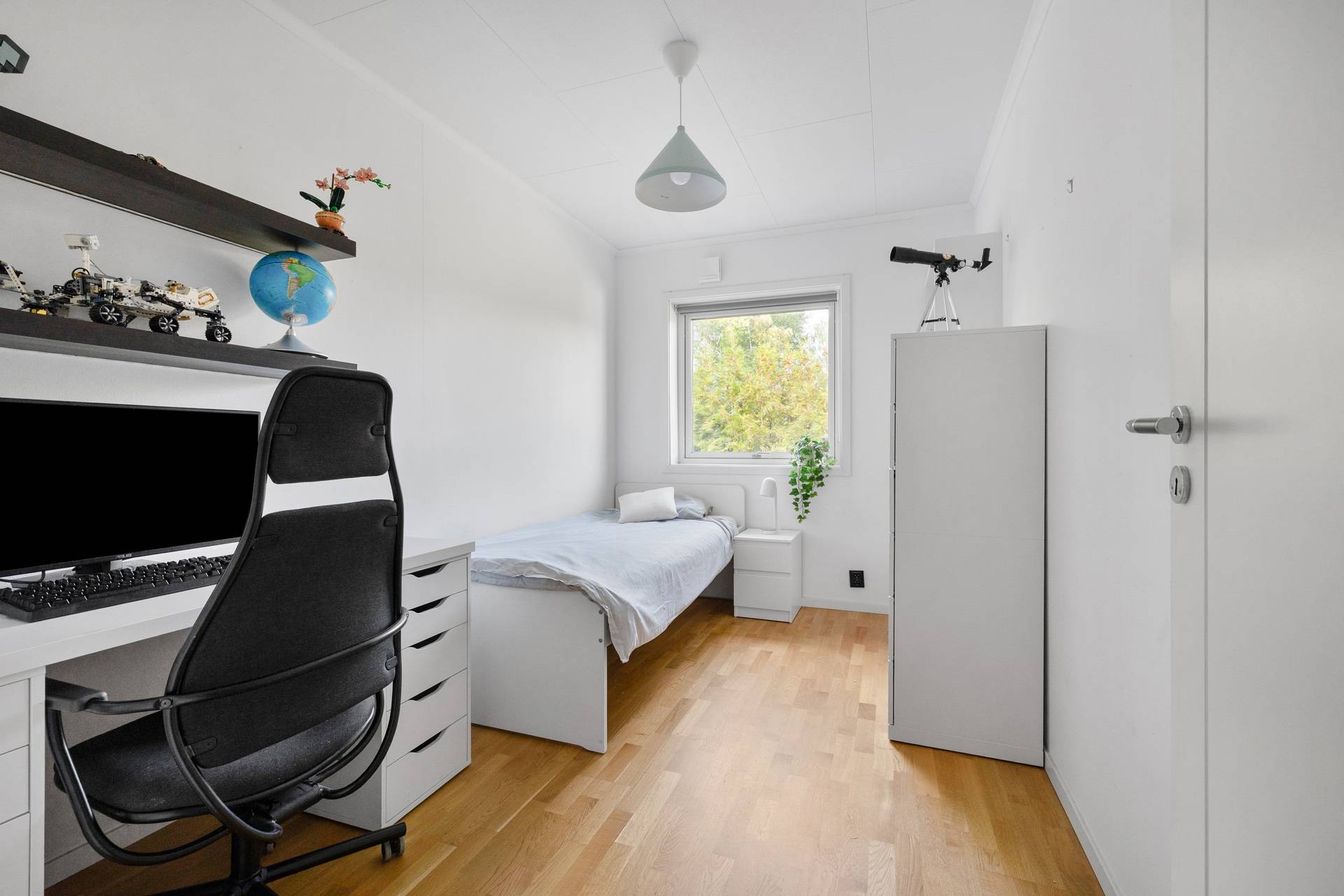 5 rum Villa på Backlöksvägen 44B Hässelby Norra Villastad Stockholms kommun - bild 14