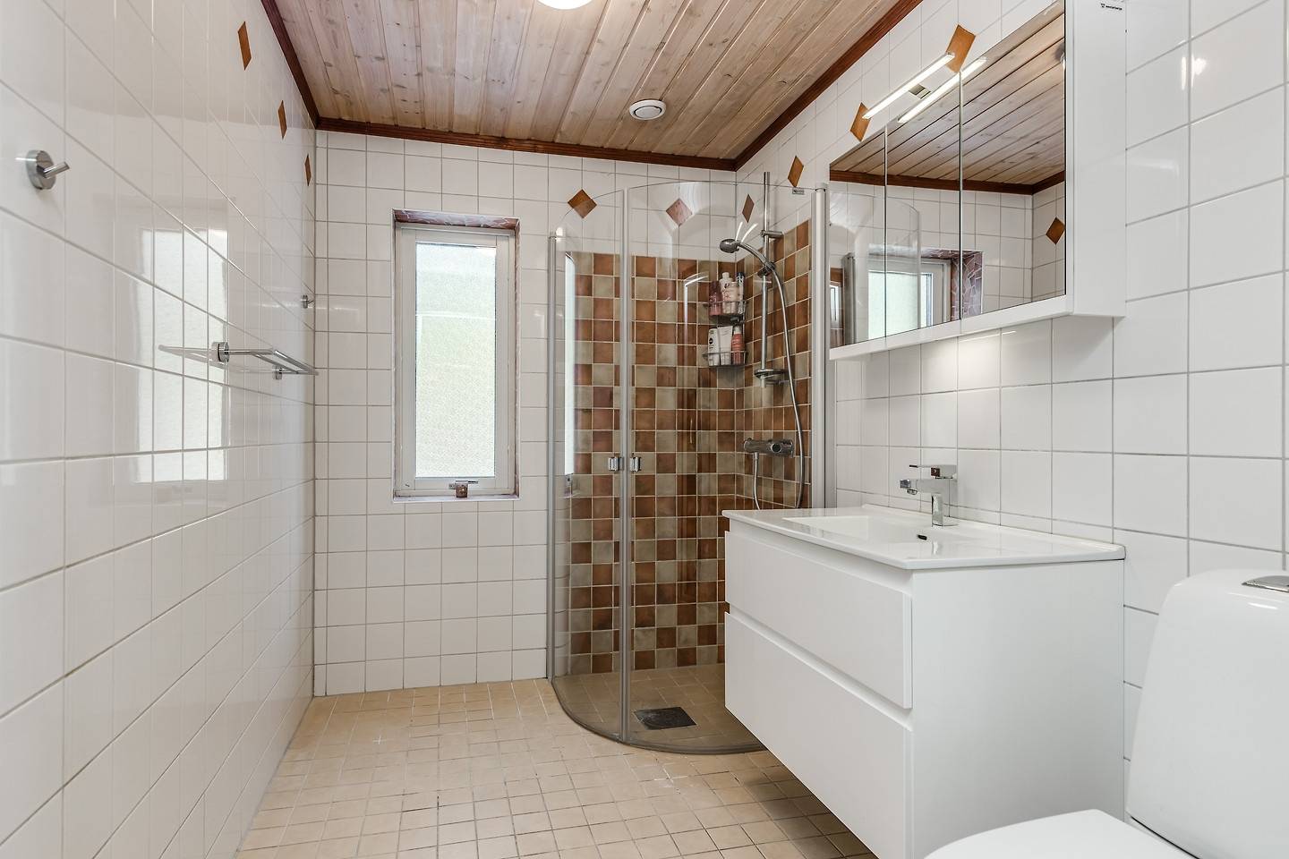 6 rum Villa på Hagaströmsvägen 174 Valbo Gävle kommun - bild 28