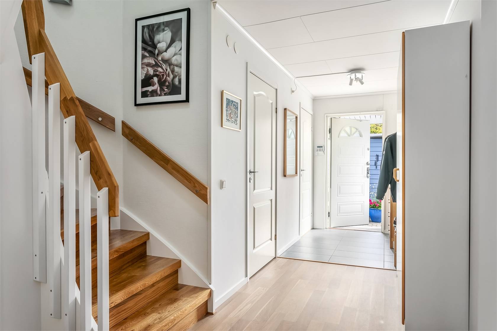 5 rum Kedjehus på Plommonvägen 7 Viksjö Järfälla kommun - bild 4