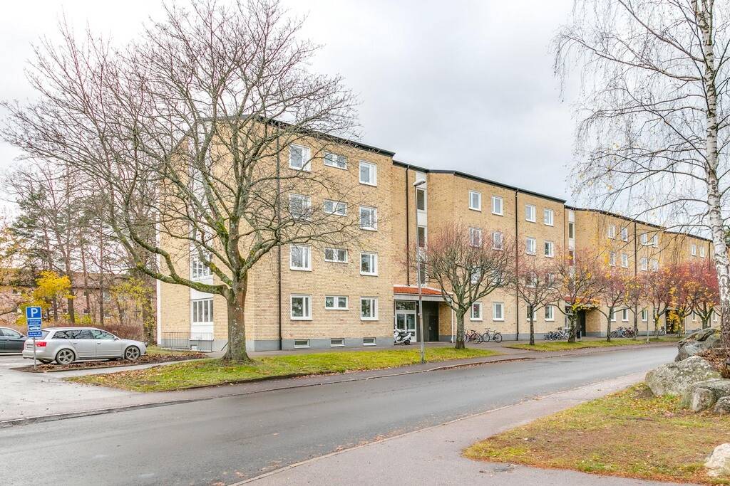 2 rum Lägenhet på Tallvägen 8 Södertorn Oskarshamns kommun - bild 2