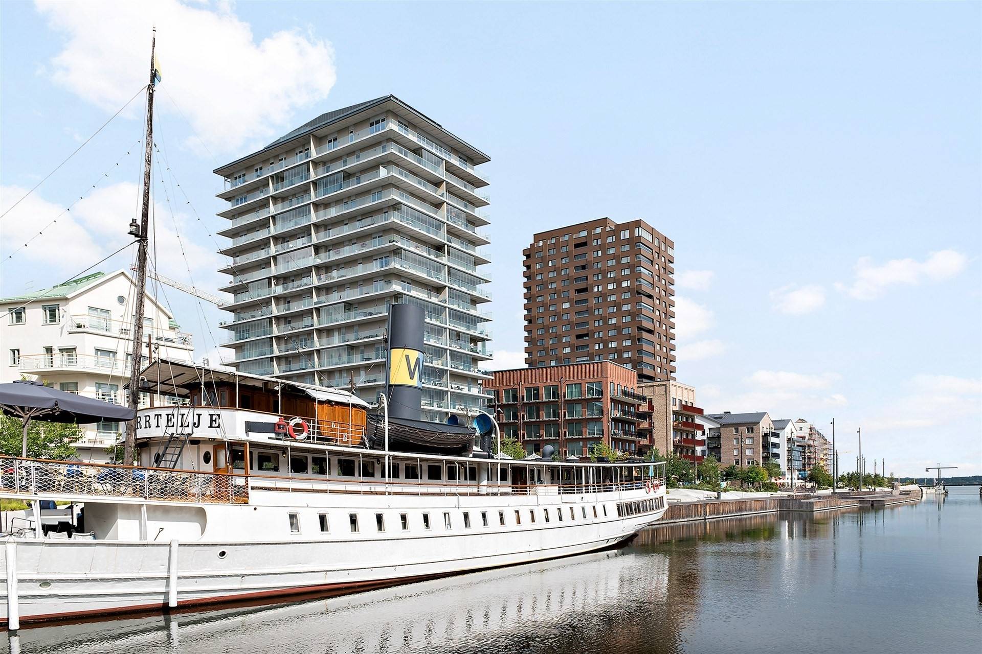 3 rum lägenhet på Ångbåtsgatan 2 Centrala Norrtälje hamnen, Norrtälje kommun - bild 2