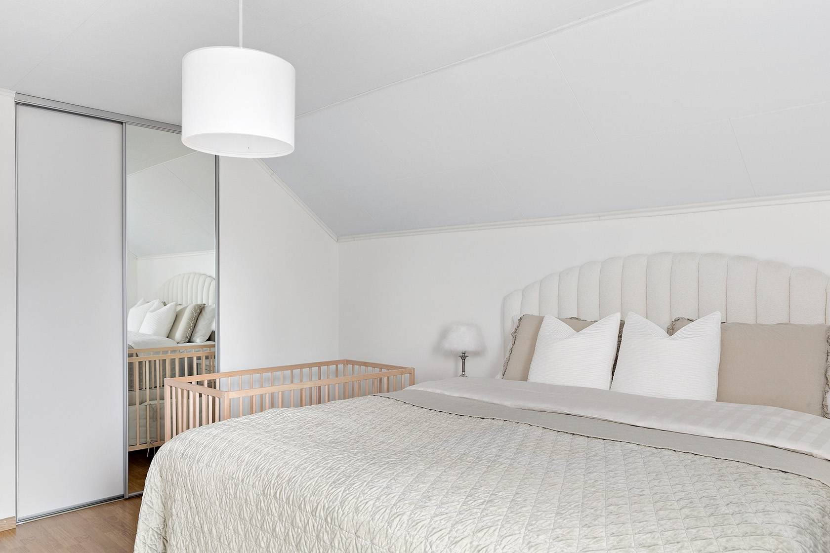 6 rum Villa på Södergatan 28 Fylsta Kumla kommun - bild 24
