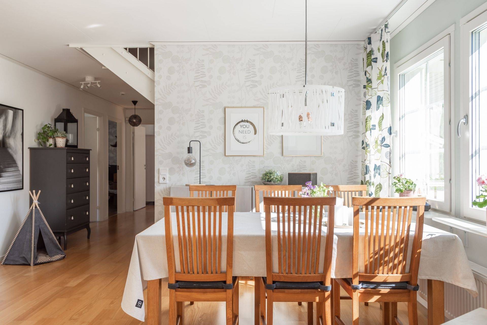 6 rum Villa på Hustahöjdens byväg 4 Västerås Västerås kommun - bild 17