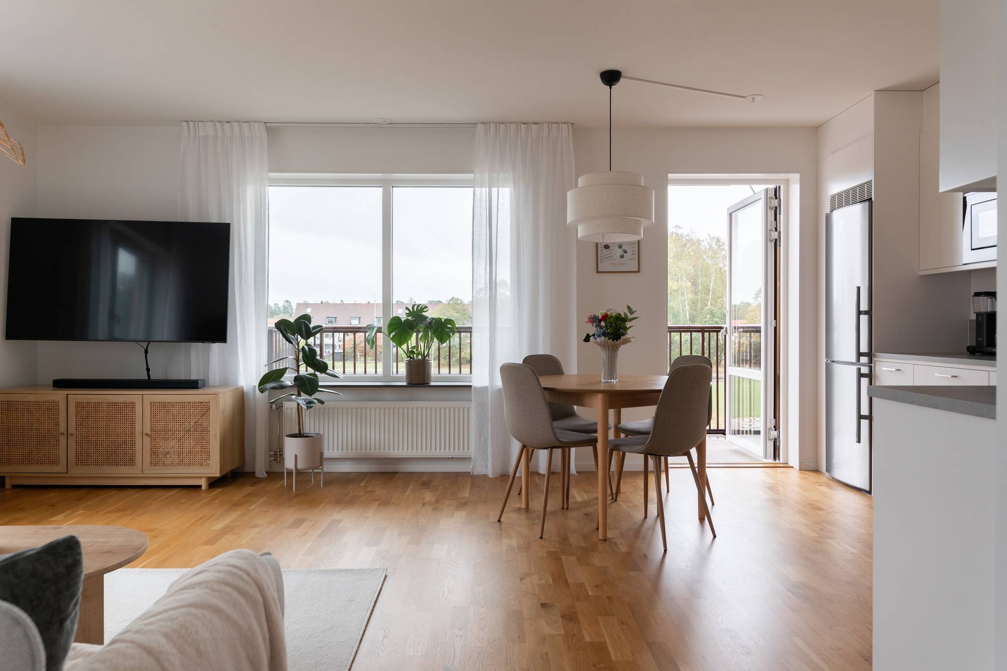 2 rum Lägenhet på Tujagatan 9 Skiljebo Västerås kommun - bild 2