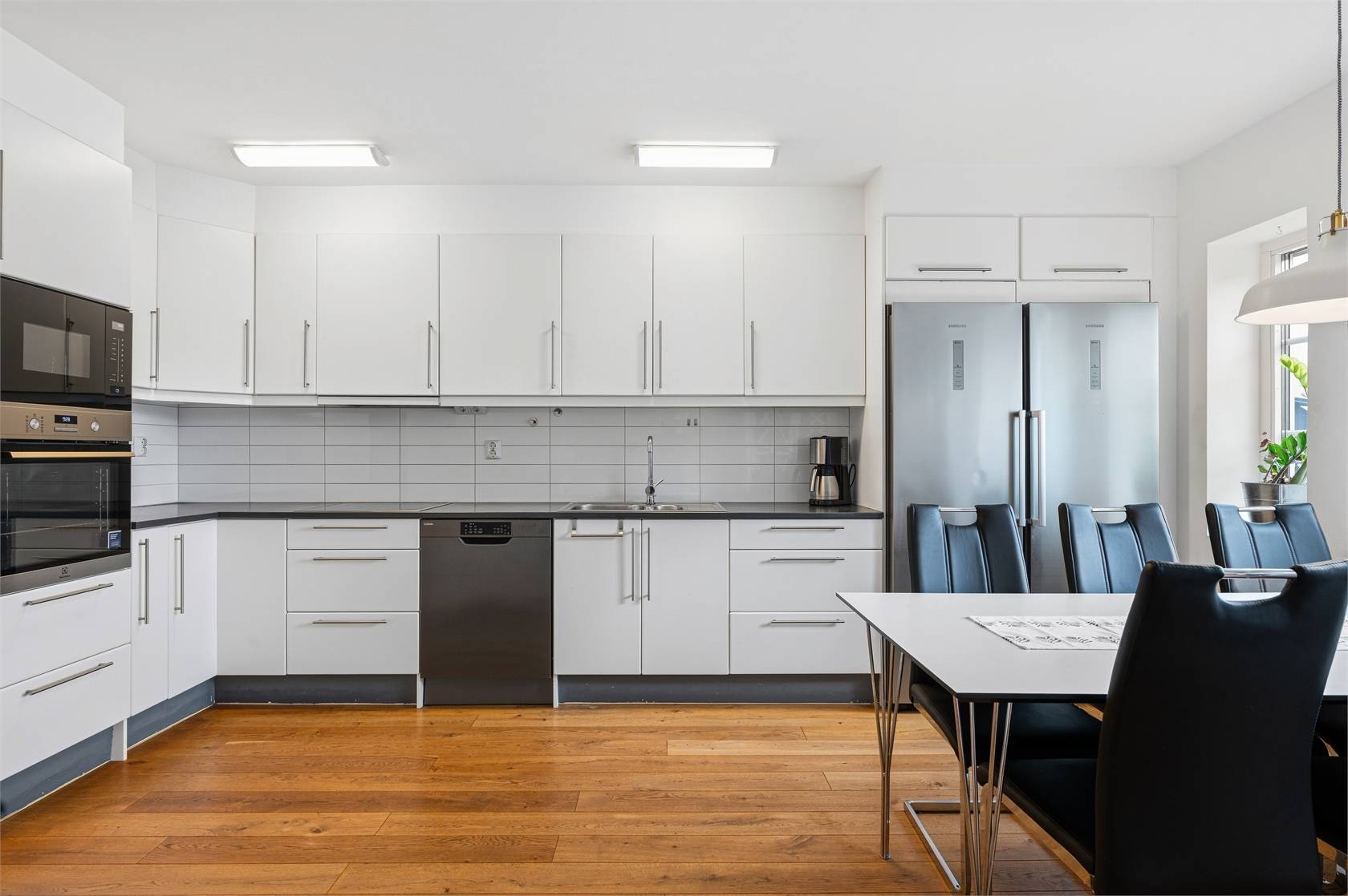 110 m² Radhus på Tårpilsvägen 23E Lövstalöt Uppsala kommun - bild 9