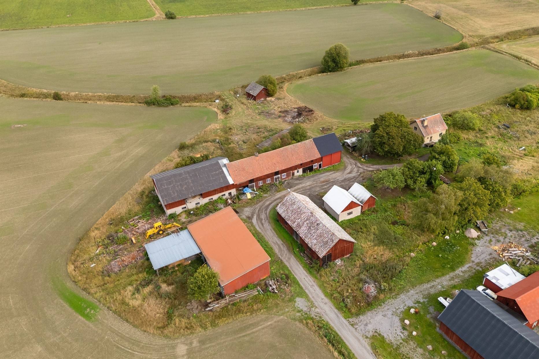 Gård med jordbruk på Funbo-Åkerby 61 Gunsta Uppsala kommun - bild 4