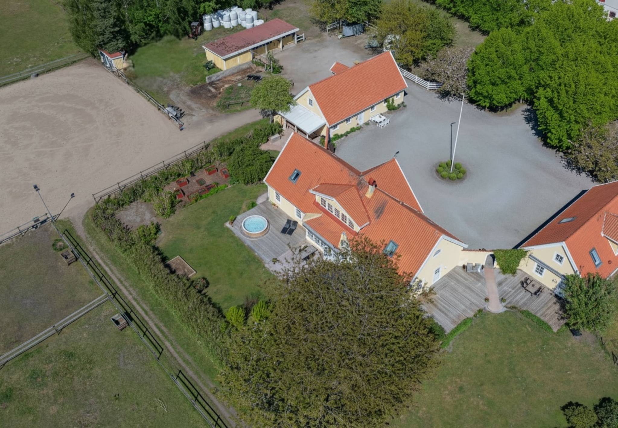 7 rum gård/skog på Hästgårdsvägen 6 Dösjebro, Kävlinge kommun - bild 3
