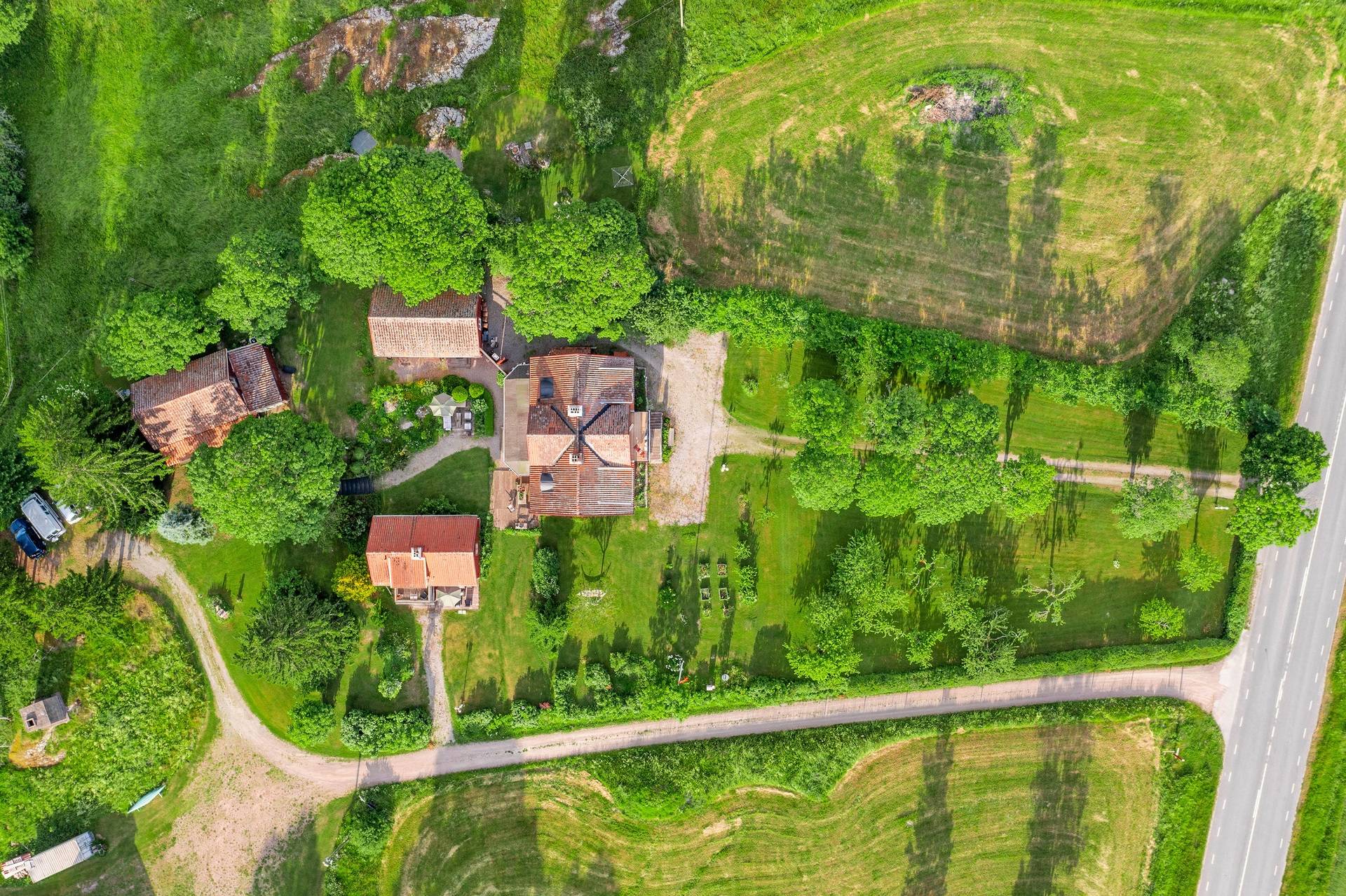 14 rum Gård utan jordbruk på Sättersta Kyrkby Övergården 1 Tystberga Nyköpings kommun - bild 75