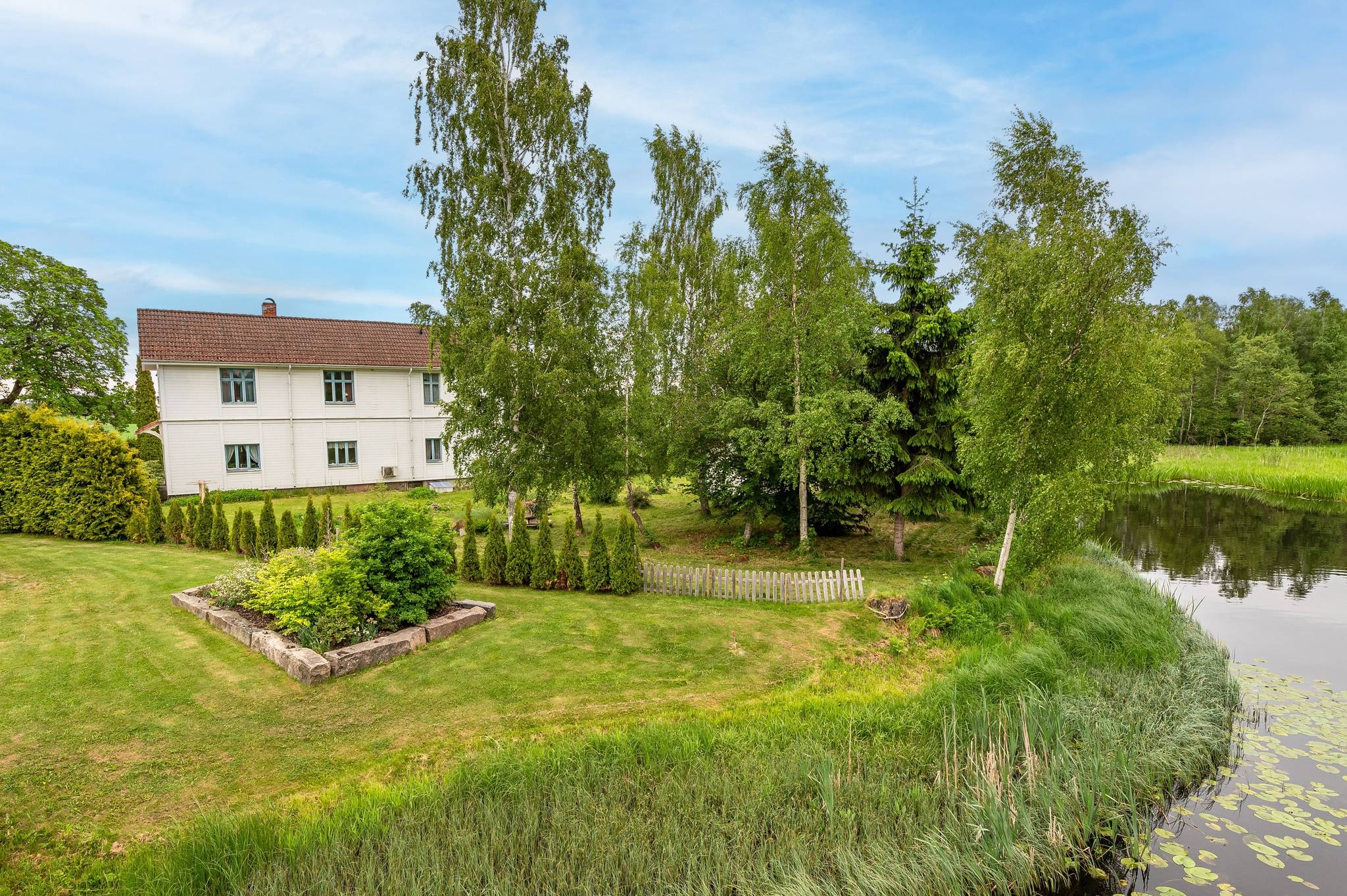 10 rum Villa på Fabriksvägen 6 Madängsholm Tidaholms kommun - bild 4