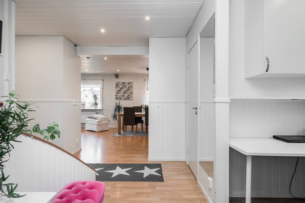 4 rum Villa på Bengt Ivarsgatan 18 Centrala Lilla Edet Lilla Edets kommun - bild 2