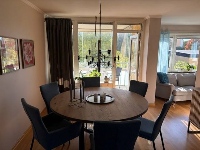 5 rum lägenhet på Veckovägen 9, 2 tr. Jakobsberg, Järfälla kommun - bild 4