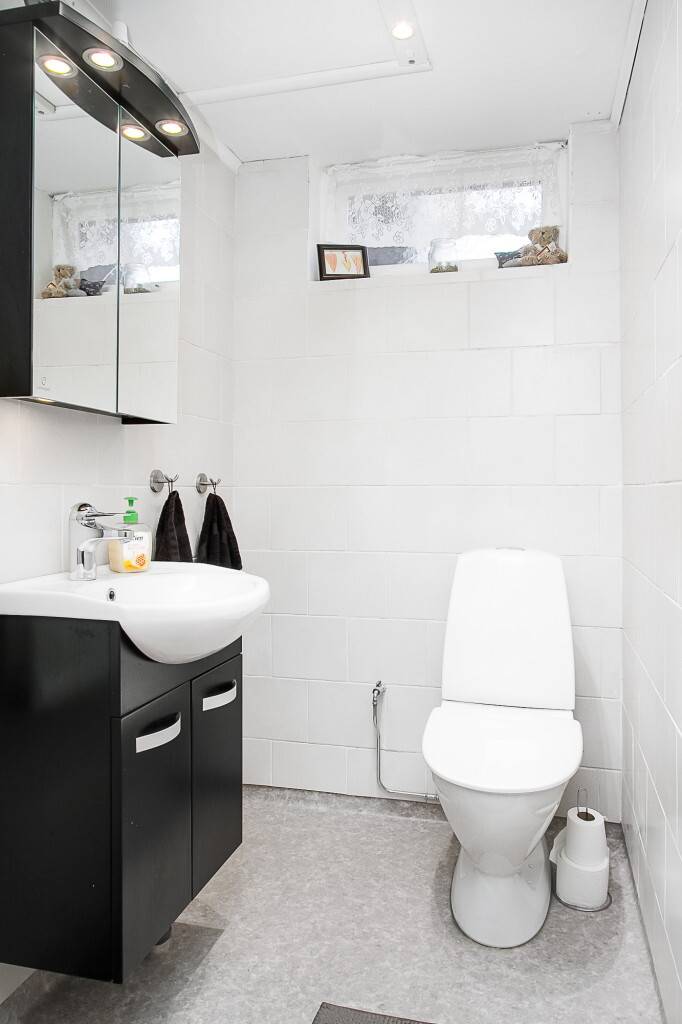 7 rum Villa på Rektorsvägen 12 Odensbacken Örebro kommun - bild 2