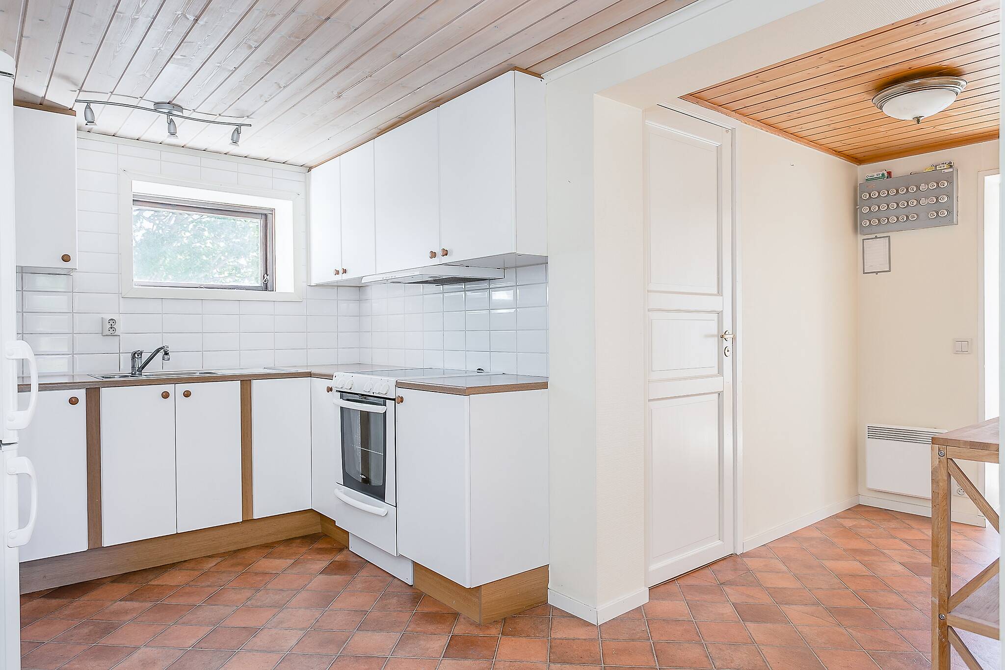 8 rum Villa på Tynäsvägen 34 och 36 Västra Tye Hammarö kommun - bild 54