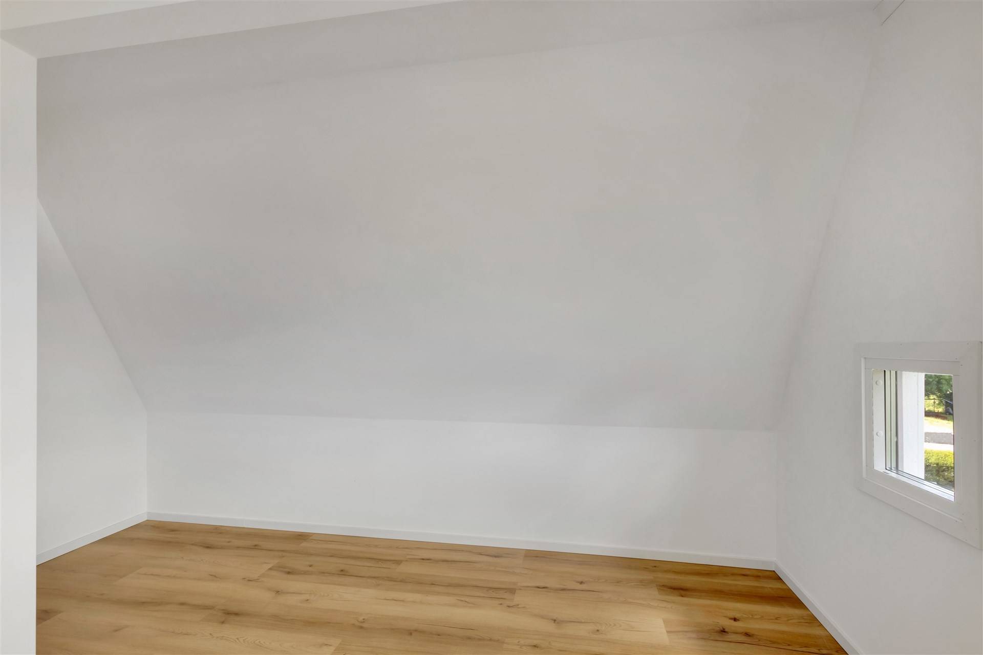 5 rum Villa på Högelundsgatan 1 Holsbybrunn Vetlanda kommun - bild 21