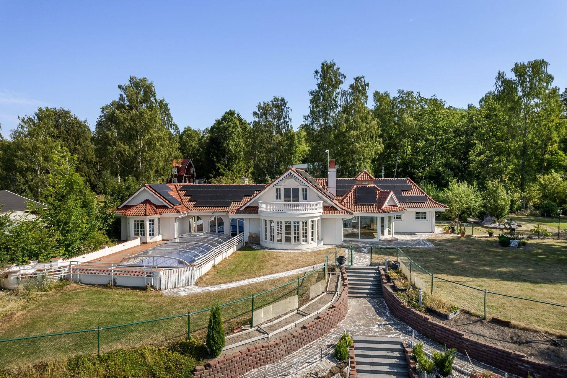 8 rum villa på Slipvägen 24 Sanda, Strängnäs kommun - bild 3