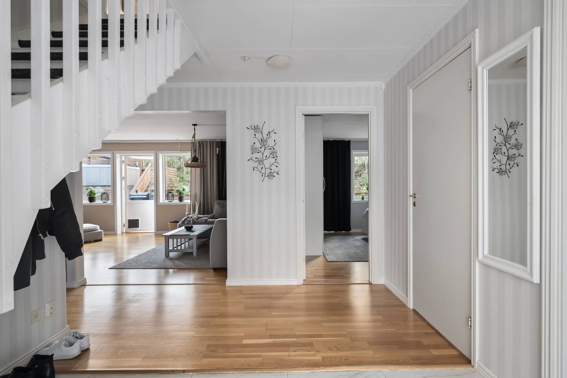 6 rum Villa på Skogstorp transjön 4 Hemfosa Haninge kommun - bild 8