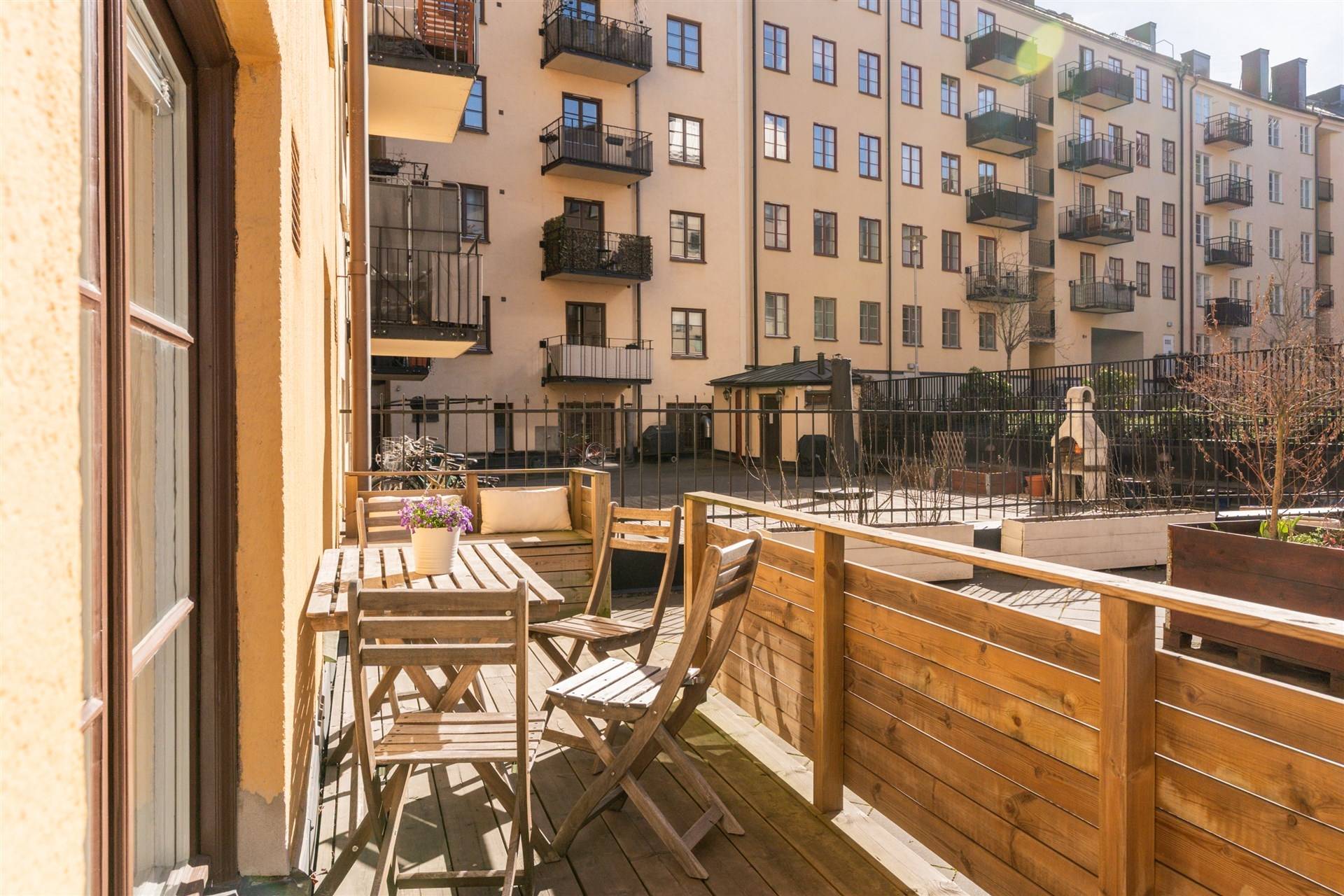 2 rum Lägenhet på Sveavägen 131 Vasastan Stockholms kommun - bild 2