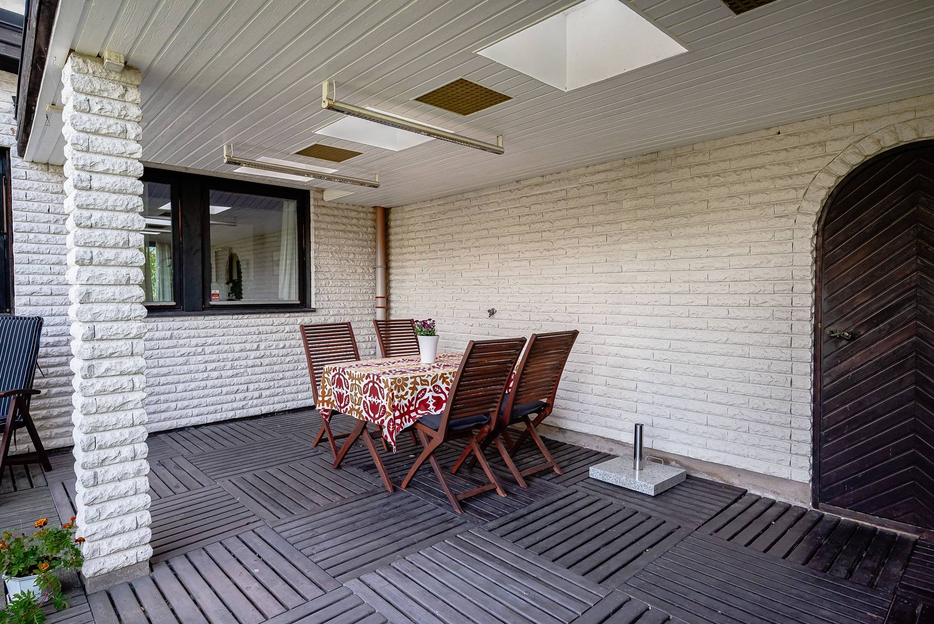 4 rum Villa på Rökstorpsvägen 12 Laggarhult Katrineholms kommun - bild 8