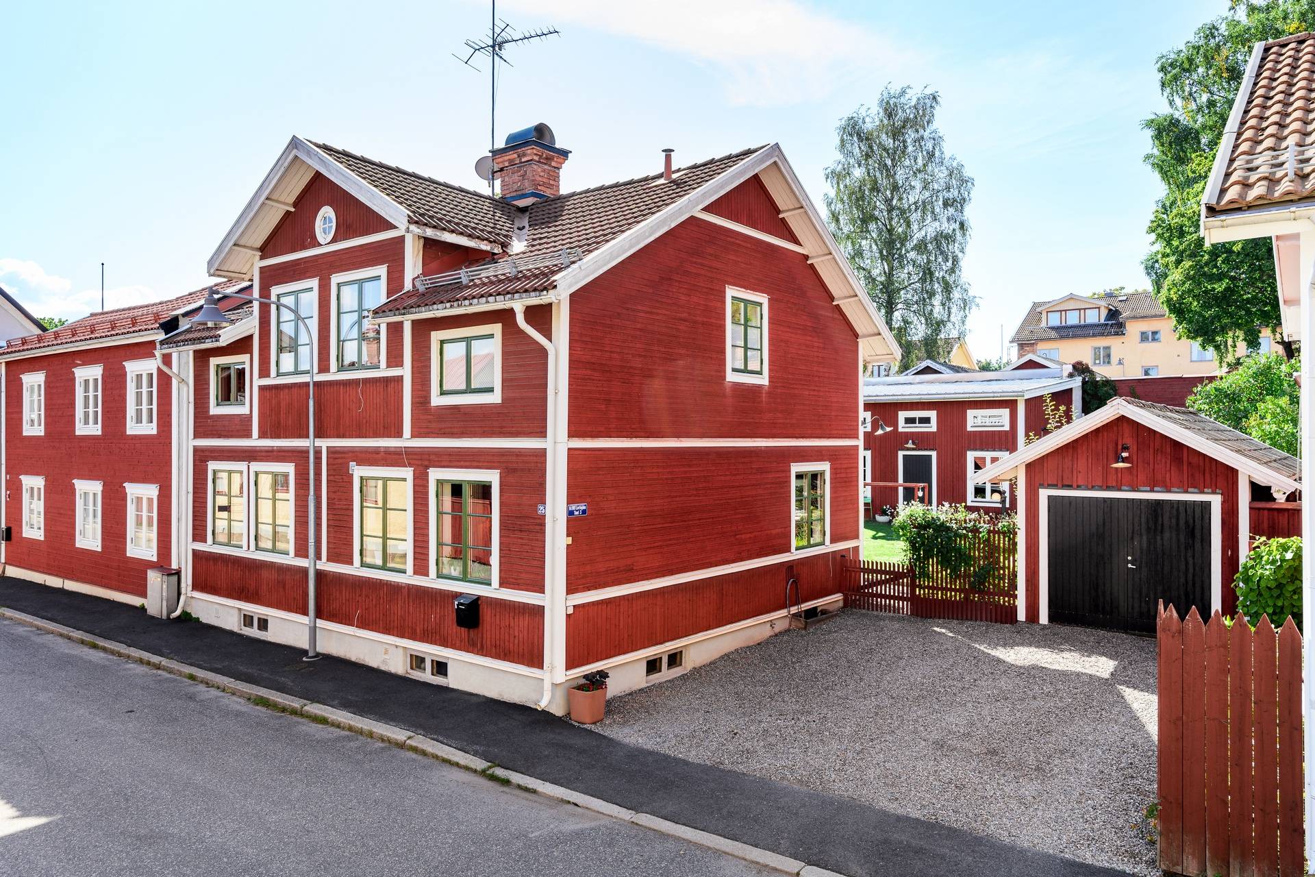 5 rum Villa på Konstvaktaregatan 25 Falun Falu kommun - bild 1