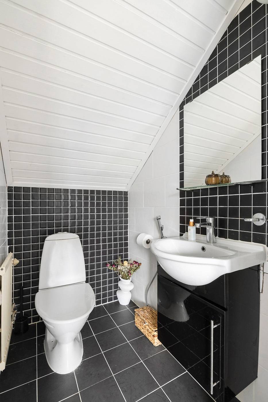 10 rum Villa på Tömvägen 4 Järfälla kommun - bild 15