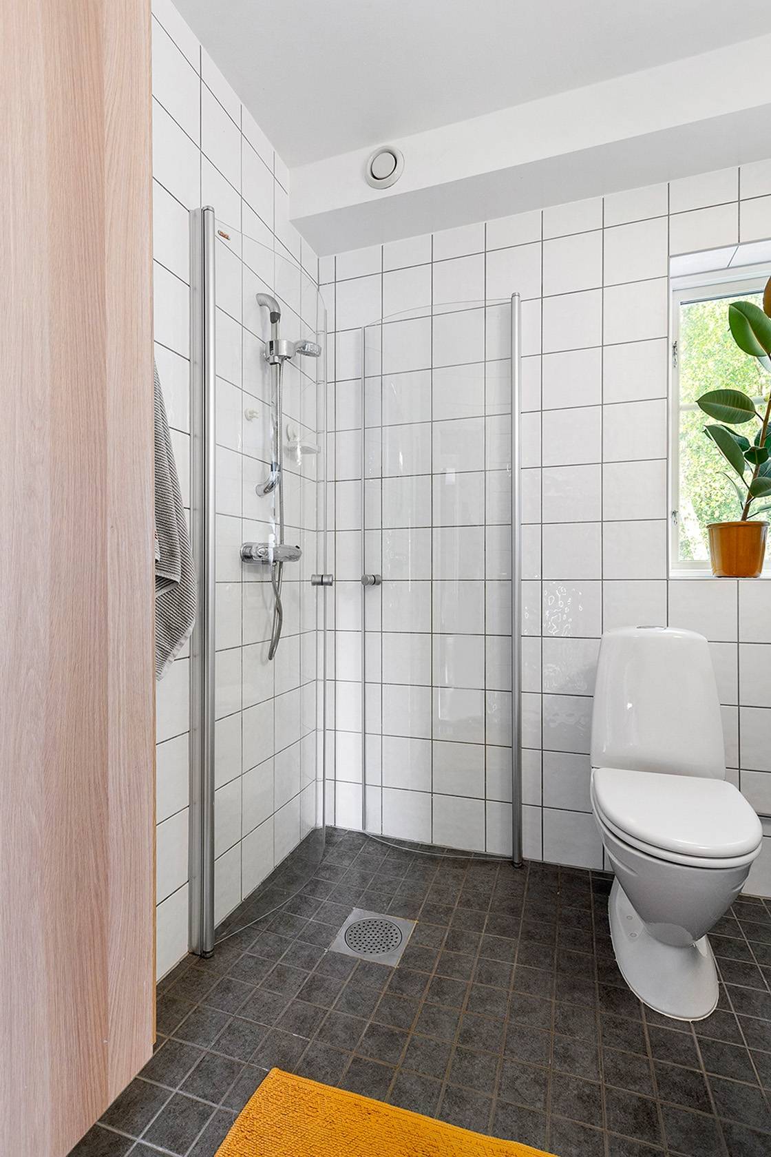 5 rum Villa på Kvarngränd 10 Färingsö Kungsberga Ekerö kommun - bild 18