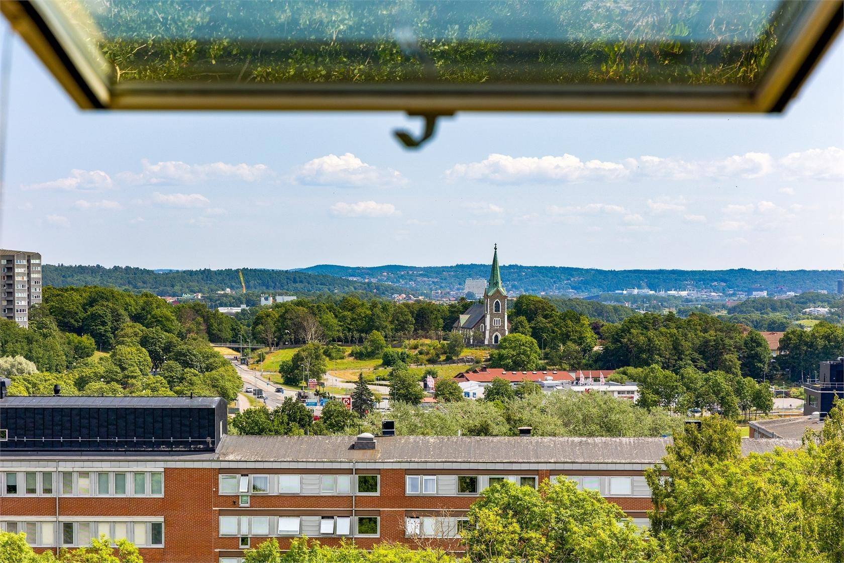 Västra Frölunda, Göteborgs kommun