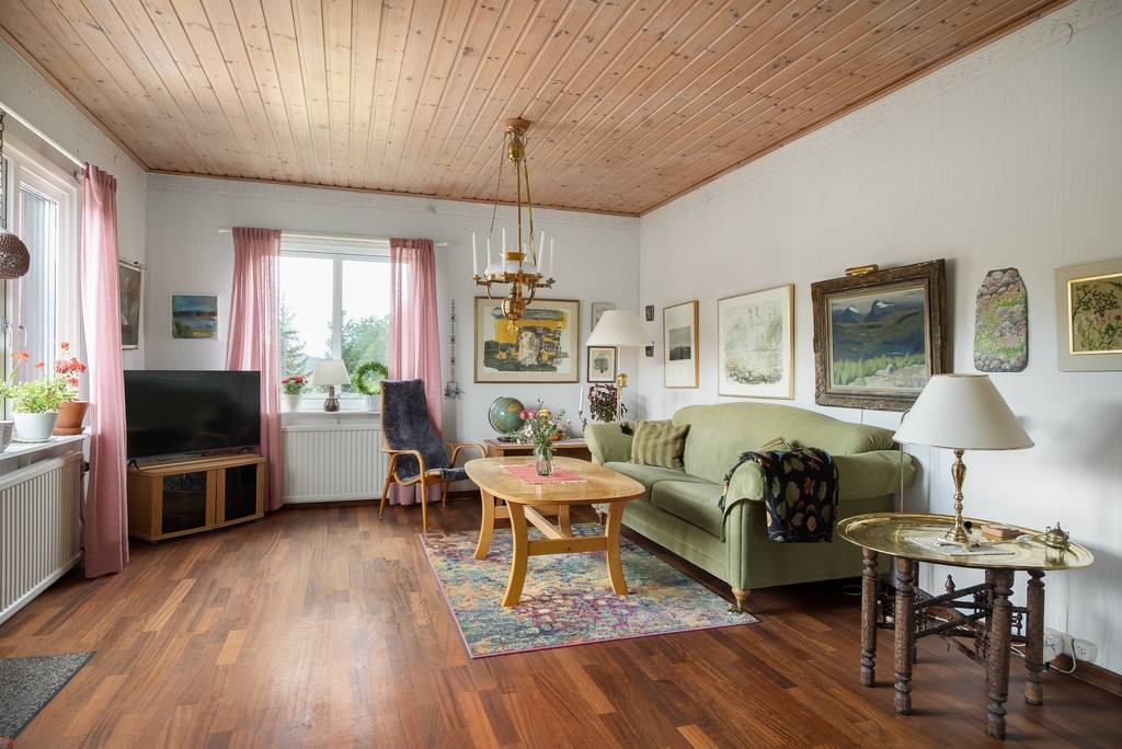 6 rum Villa på Lövbergavägen 10 Lissma Huddinge kommun - bild 12