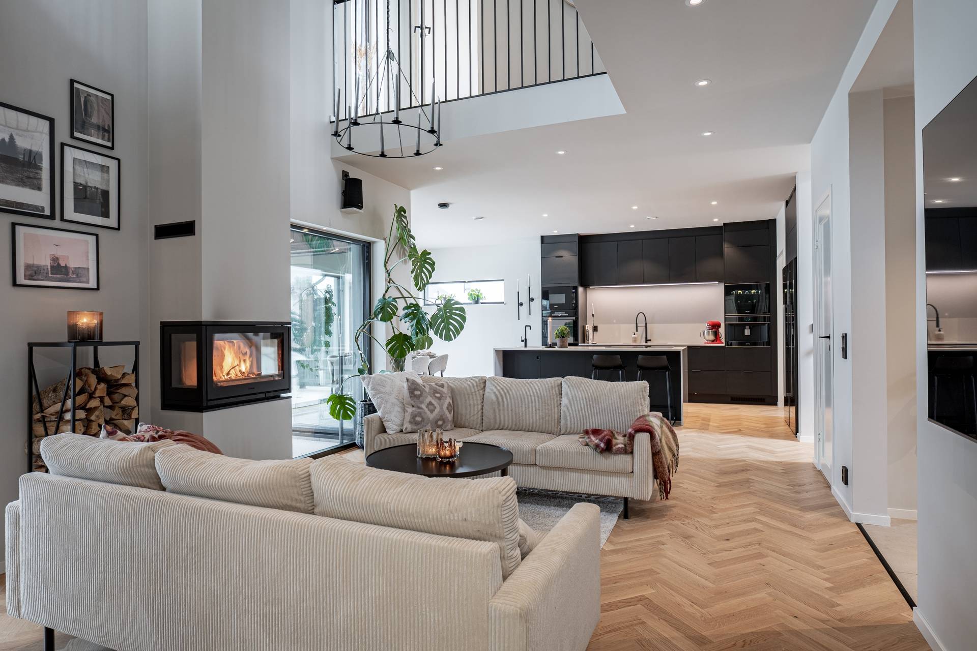 7 rum Villa på Åkerholmsgatan 4 Trädgårdsstaden Skövde kommun - bild 14