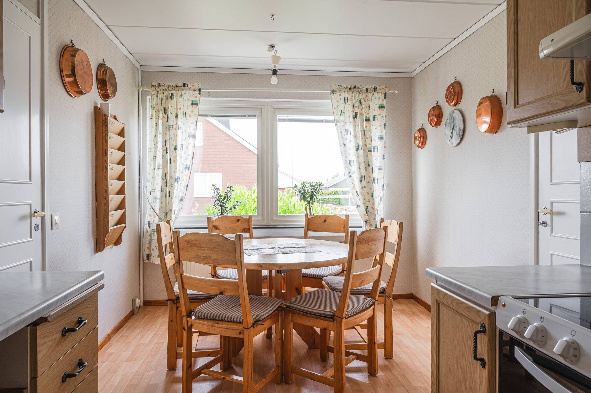 6 rum Villa på Garvaregatan 4 Skara Skara kommun - bild 2