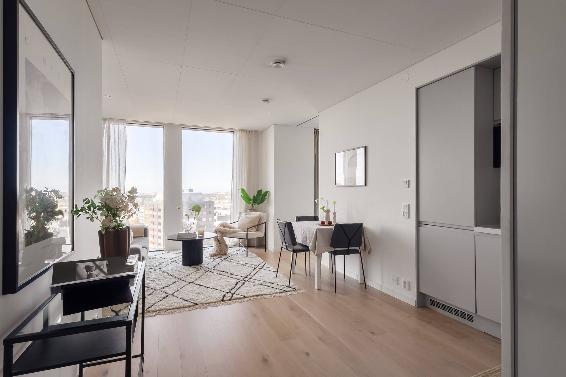 2 rum lägenhet på Karlatornet (Lodjursstråket 1) vån 18 Sannegårdshamnen, Lindholmen, Göteborg, Göteborgs kommun - bild 1