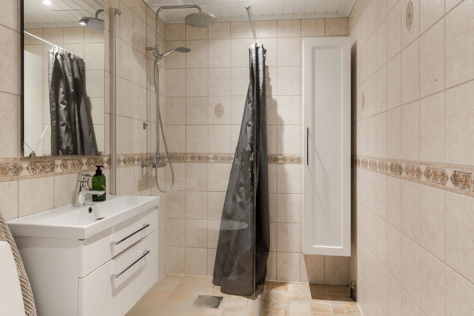 7 rum Villa på Berggräsvägen 19 Getinge Halmstads kommun - bild 16